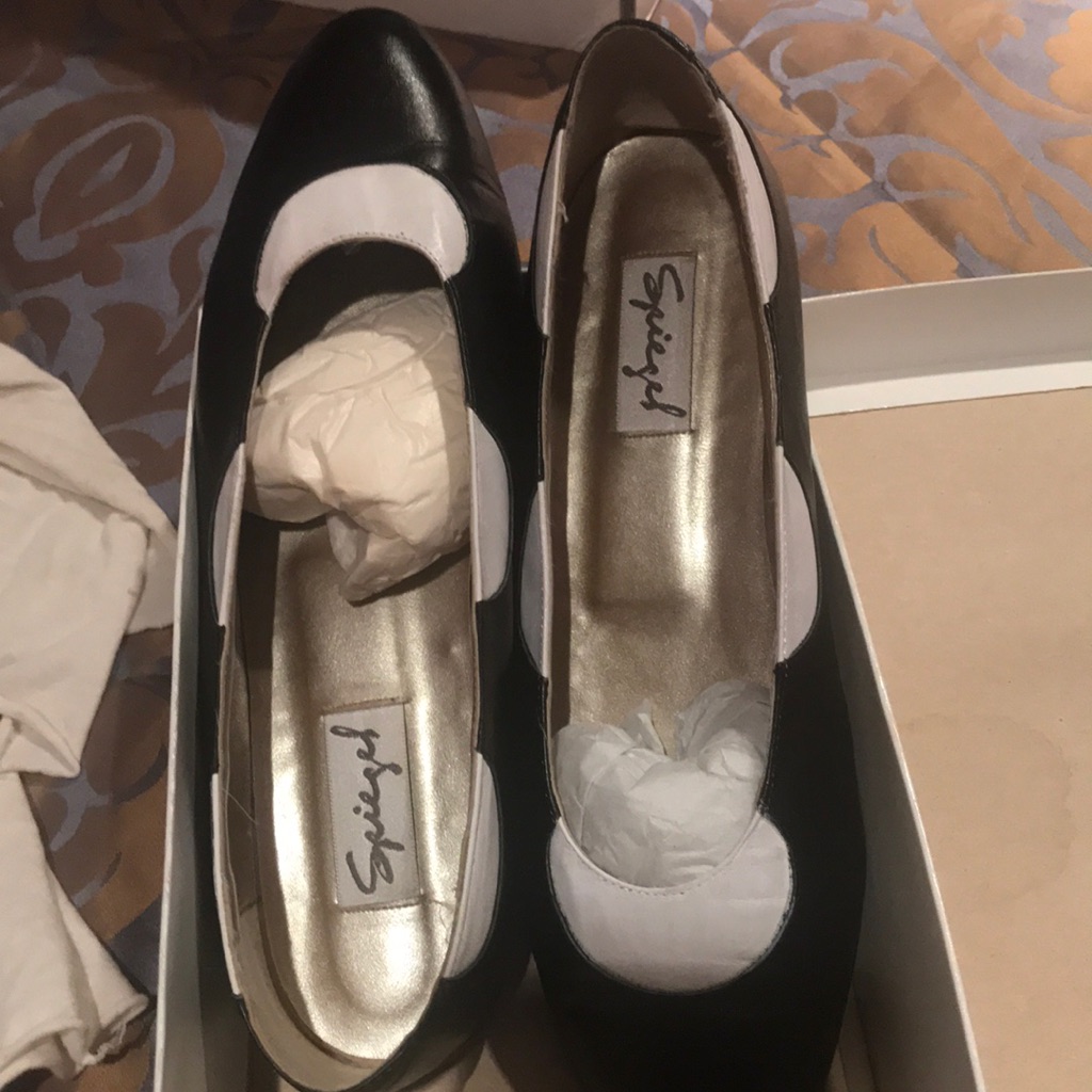 Flat Ballets